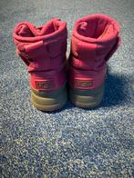 Ugg boots maat 23,5, Kinderen en Baby's, Kinderkleding | Schoenen en Sokken, UGG, Meisje, Ophalen of Verzenden, Laarzen