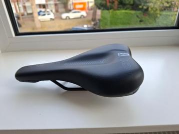 SQlab 601 Ergolux fietszadel beschikbaar voor biedingen