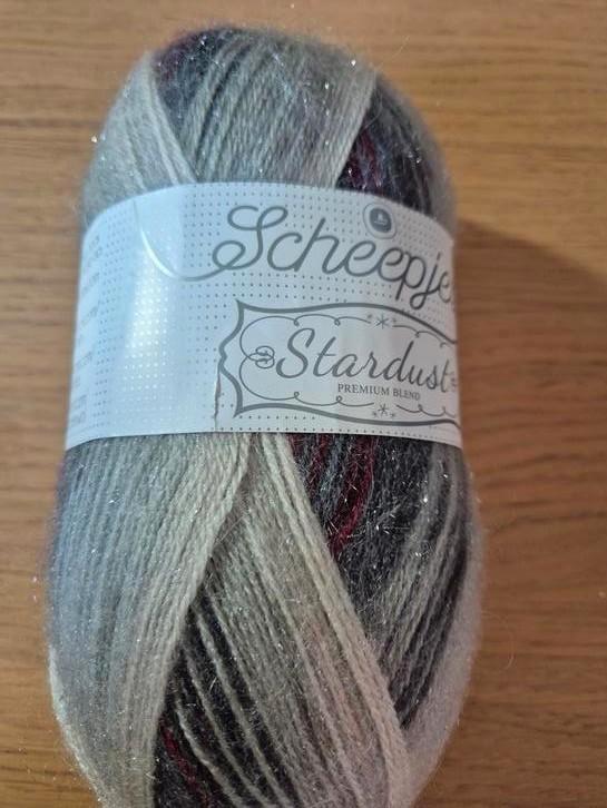 Scheepjes Stardust - Cassiopeia (659), Hobby en Vrije tijd, Breien en Haken, Nieuw, Breien of Haken, Wol of Garen, Ophalen of Verzenden
