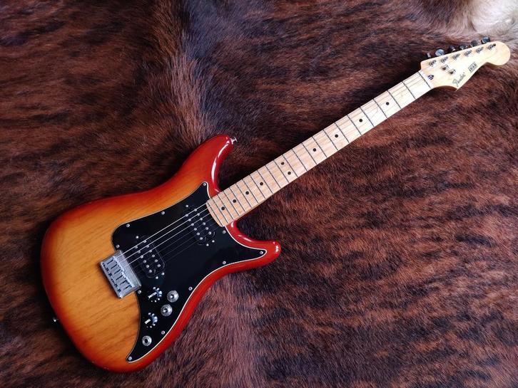 Fender Player Lead III, Sienna Sunburst, Muziek en Instrumenten, Snaarinstrumenten | Gitaren | Elektrisch, Zo goed als nieuw, Solid body