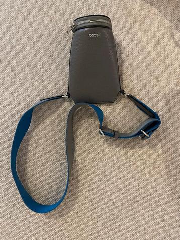 Ecco Crossbody Pot Bag - Stijlvol en Praktisch! beschikbaar voor biedingen