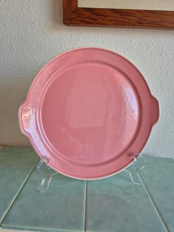 Puddingvorm onderbord Petrus Regout Roze.  beschikbaar voor biedingen