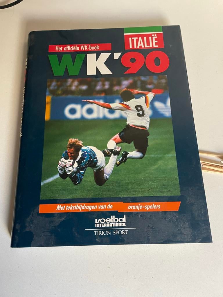 WK '90 Italië - Voetbal International, Boeken, Ophalen, Gelezen, Balsport