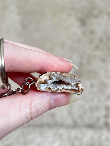 Agaat edelsteen sleutelhanger. beschikbaar voor biedingen