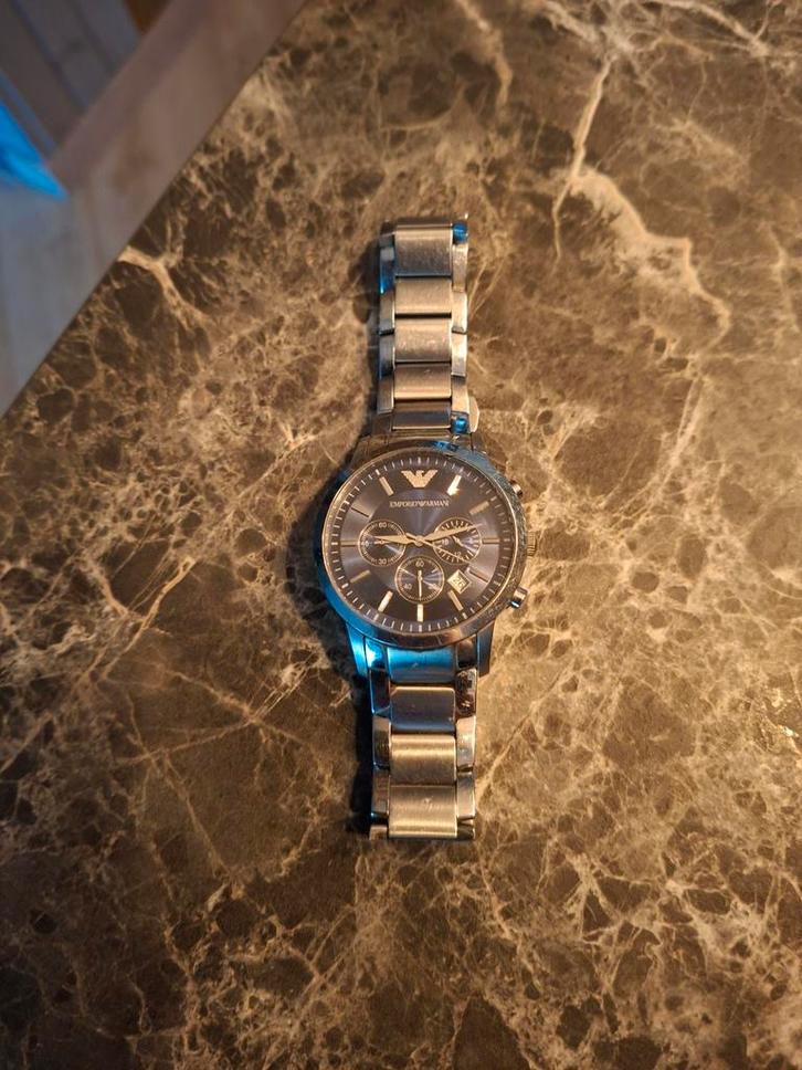 Goed Armani Horloge, Sieraden, Tassen en Uiterlijk, Horloges | Heren, Gebruikt, Polshorloge, Overige merken, Staal, Staal, Ophalen of Verzenden