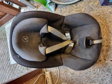 Autostoel van maxicosi  beschikbaar voor biedingen