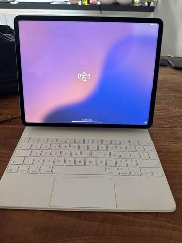 iPad Pro 12.9" 256GB Space Gray (5e Gen) beschikbaar voor biedingen