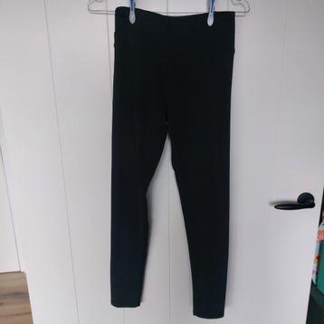 Lange sportbroek H&M, zwarte sportlegging maat 158/164 beschikbaar voor biedingen