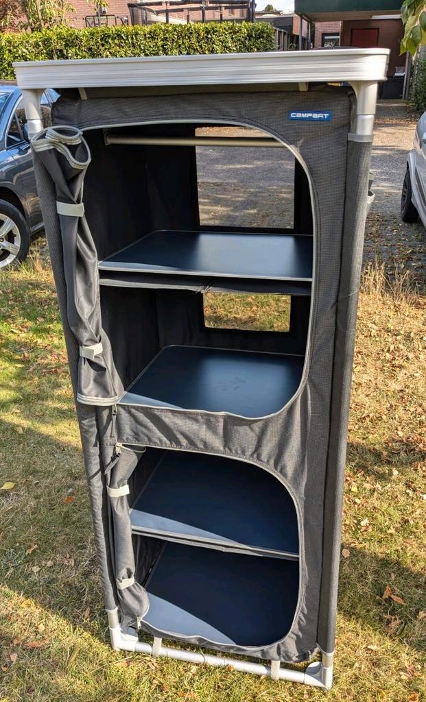 Travel kast Campart hoog, Caravans en Kamperen, Kampeermeubelen, Zo goed als nieuw, Campingkast, Ophalen