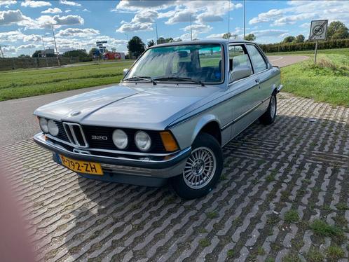 Bmw e21 320/6, Auto's, BMW, Particulier, Handgeschakeld, Zilver of Grijs, Blauw, Stof, Achterwielaandrijving, Ophalen