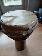 Traditionele djembe. Vereist nieuw vel. Inclusief draagtas., Muziek en Instrumenten, Percussie, Ophalen of Verzenden, Trommel