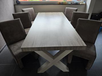 Eettafel 6 stoelen salontafel beschikbaar voor biedingen