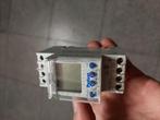 Theben TR612 top 230V digitale schakelklok, Doe-het-zelf en Verbouw, Ophalen of Verzenden, Gebruikt, Overige typen