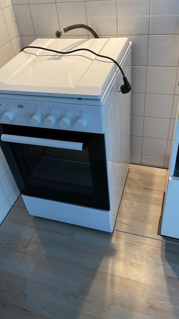 Gasfornuis +garantiebon  beschikbaar voor biedingen