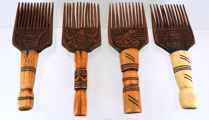 Afrikaanse Kam van bot/hout (161001-05tm08) Prijs per stuk!, Antiek en Kunst, Kunst | Niet-Westerse kunst, Ophalen of Verzenden
