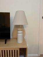 Sklum Tafellamp - Stijlvolle Verlichting, Ophalen, Zo goed als nieuw, Stof, Minder dan 100 cm