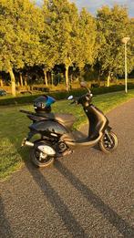 Piaggio Zip 70cc 2 takt, Fietsen en Brommers, Scooters | Piaggio, Tweetakt, Gebruikt, Maximaal 45 km/u, Ophalen of Verzenden