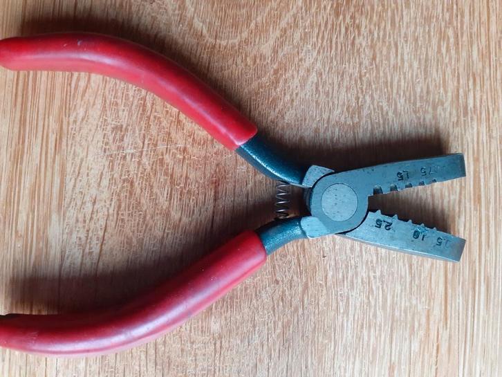 Krimptang sleuteltang blikschaar zijkniptang combinatietang, Dieren en Toebehoren, Honden-accessoires, Zo goed als nieuw, Ophalen of Verzenden