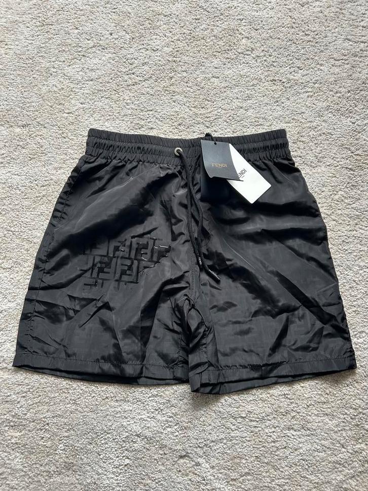 Fendi zwembroek zwart maat m nieuw!, Kleding | Heren, Badmode en Zwemkleding, Zwemshort, Maat 48/50 (M), Zwart, Ophalen of Verzenden