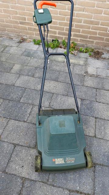 Black en Decker GR120 elektrische grasmaaier beschikbaar voor biedingen