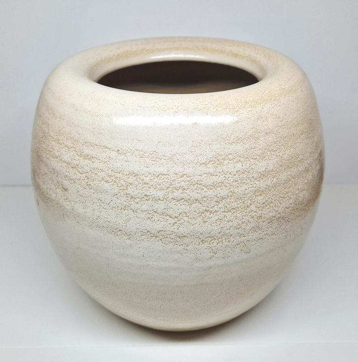 Gubbels Helden moderne crème kleurige keramieken vaas., Antiek en Kunst, Antiek | Keramiek en Aardewerk, Ophalen of Verzenden