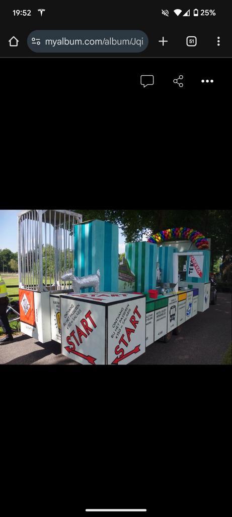 Kant en klaar opzet voor carnaval kar, monopolie thema,, Hobby en Vrije tijd, Feestartikelen, Nieuw, Versiering, Carnaval, Ophalen
