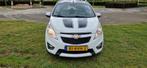 Chevrolet Spark 1.0 Bifuel 2011 Wit, Auto's, Chevrolet, Origineel Nederlands, Te koop, 5 stoelen, Hatchback