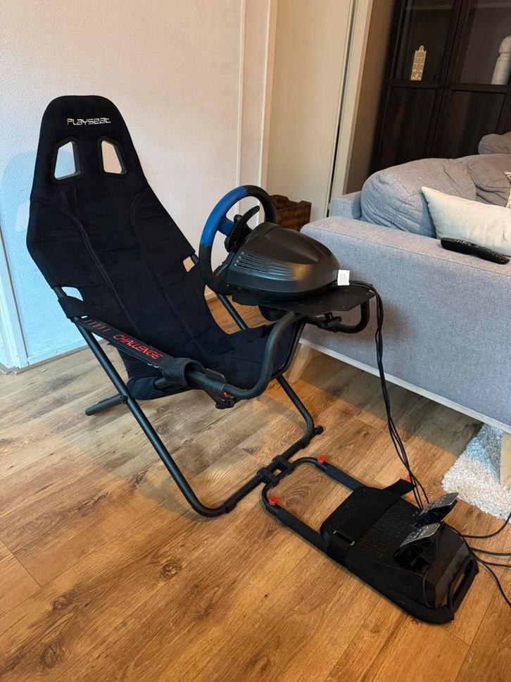 Playseat challenge opvouwbaar, Spelcomputers en Games, Spelcomputers | Sony PlayStation Consoles | Accessoires, Zo goed als nieuw
