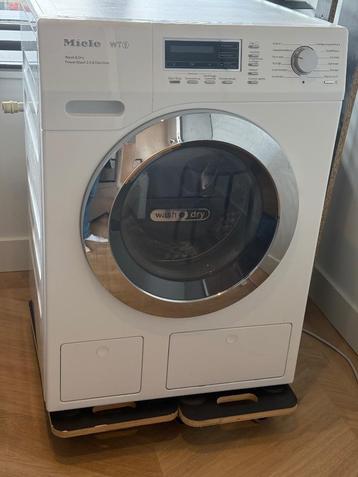 Miele was-droogcombinatie WTH 130 WPM ruimtebesparende 2-in1 beschikbaar voor biedingen