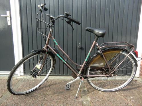 GAZELLE "Free" met framemaat 53 cm en 3 versnellingen, Fietsen en Brommers, Fietsen | Dames | Omafietsen, Zo goed als nieuw, 53 tot 56 cm