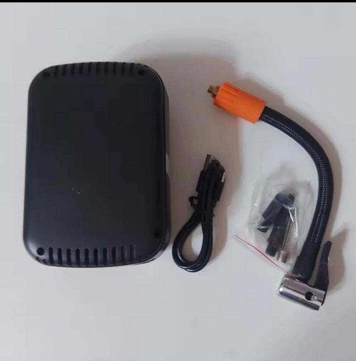 Elektrische Draadloze Bandenpomp, Auto diversen, Jumpstarters, Zo goed als nieuw, Ophalen of Verzenden