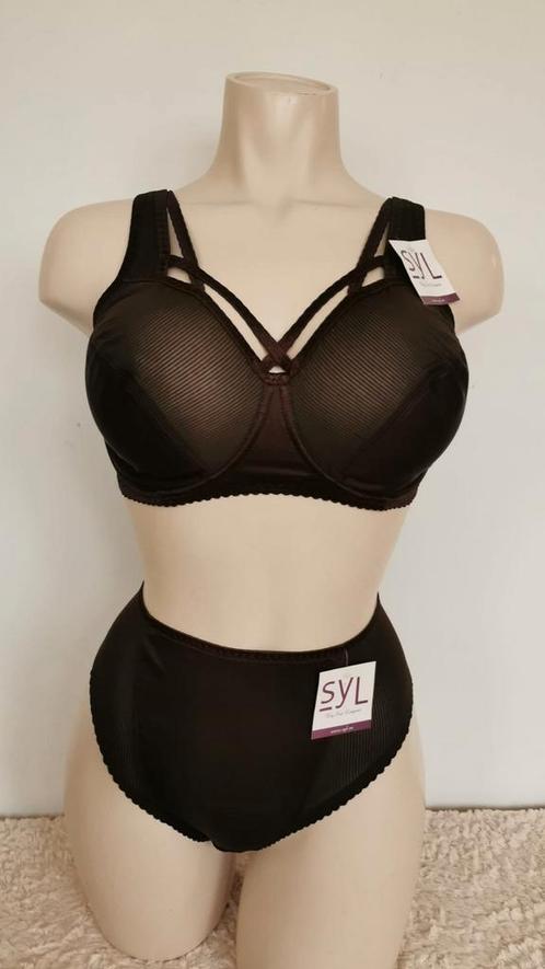 Nieuw syl bh 80f slip 44 of 46, Kleding | Dames, Ondergoed en Lingerie, BH, Zwart, Ophalen of Verzenden