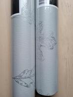 Twee mooie rollen behang grijs met  bladeren, Ophalen of Verzenden, 10 tot 25 m², Grijs