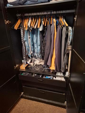 Bruinzwarte linnenkast PAX Ikea - afbeelding 2