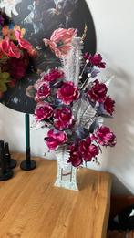 Vaas met kunstbloemen - kunst rozen, Ophalen of Verzenden, Zo goed als nieuw, Binnen