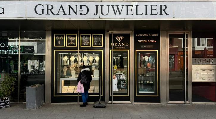 Juwelier Goudsmid instapklaar (in prijs verlaagd), Zakelijke goederen, Exploitaties en Overnames