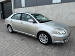 Toyota Avensis Liftback 1.8 Vvt-i LB Linea SOL 2005 Grijs, Auto's, Toyota, Voorwielaandrijving, Avensis, 4 cilinders, 129 pk