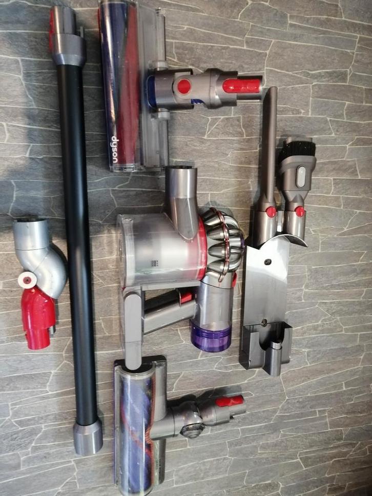Dyson v8 absolute excl lader, Witgoed en Apparatuur, Stofzuigers, Ophalen