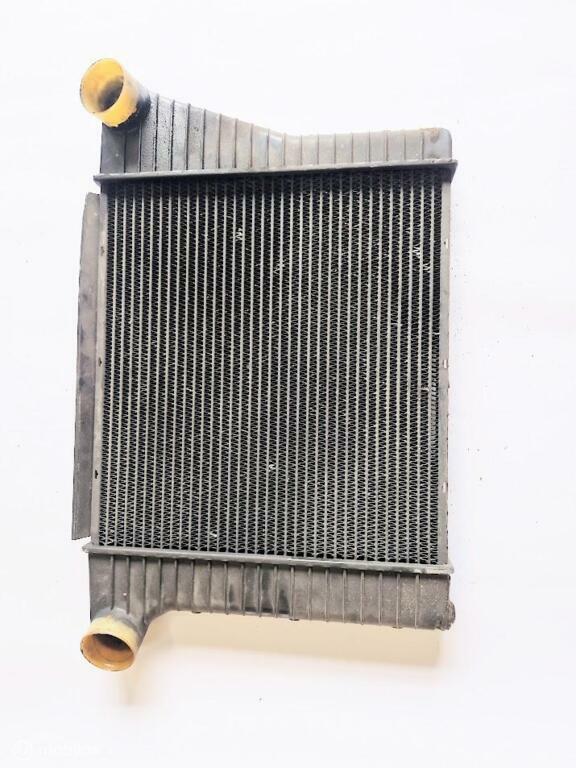 Intercooler Volvo 240 740 760 780 940 960 1317319, Auto-onderdelen, Motor en Toebehoren, Volvo, Gebruikt, Ophalen of Verzenden