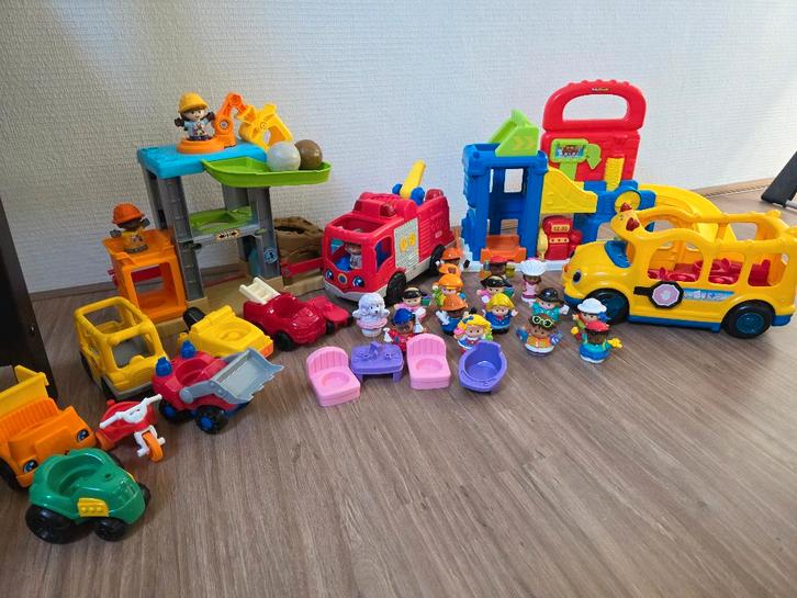 Little people auto's, garage, bus, brandweer, bouwplaats, Kinderen en Baby's, Speelgoed | Fisher-Price, Gebruikt, Speelset, Met licht