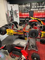 Nieuwe en gebruikte kinderkarts.