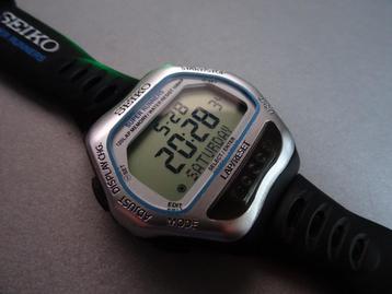 Seiko S650-4000 LCD sporthorloge beschikbaar voor biedingen