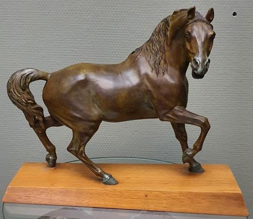 bronzen paard prachtig gedetailleerd brons 40 cm groot, Antiek en Kunst, Antiek | Koper en Brons, Brons, Ophalen of Verzenden
