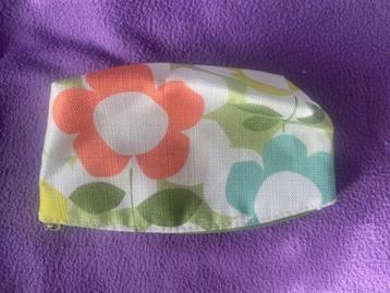 make up tasje retro vintage beschikbaar voor biedingen