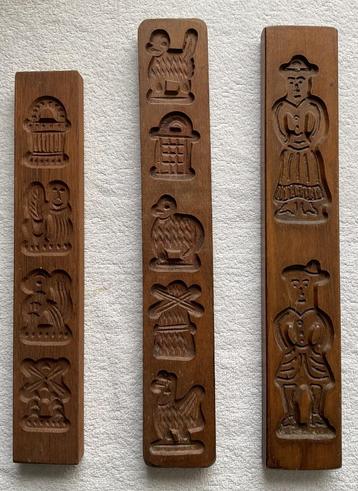 Speculaasplank, 3 stuks, met 11 verschillende bakvormpjes beschikbaar voor biedingen