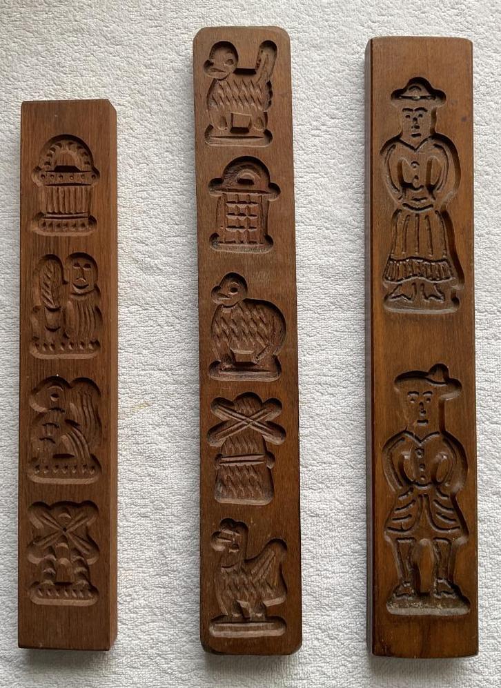 Speculaasplank, 3 stuks, met 11 verschillende bakvormpjes, Antiek en Kunst, Antiek | Keukenbenodigdheden, Ophalen