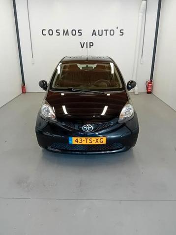 Toyota Aygo 1.0 12V Vvt-i 5DRS 2007 Zwart beschikbaar voor biedingen