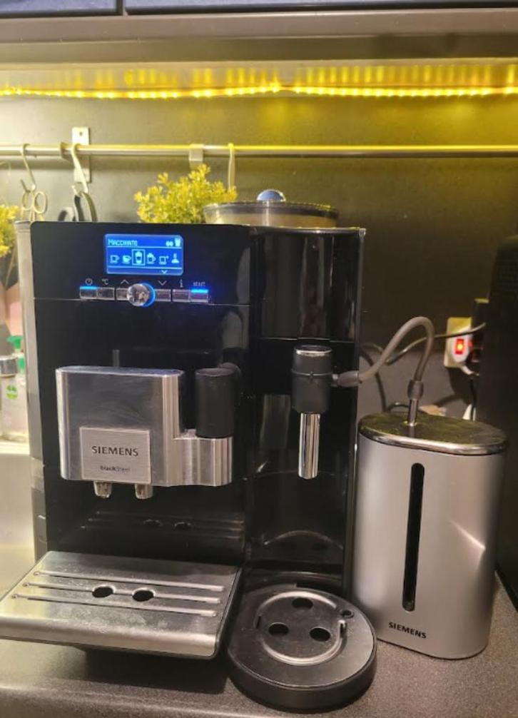 Siemens EQ7 plus Koffiezetapparaat, Witgoed en Apparatuur, Koffiezetapparaten, Gebruikt, Gemalen koffie, Koffiebonen, Koffiemachine