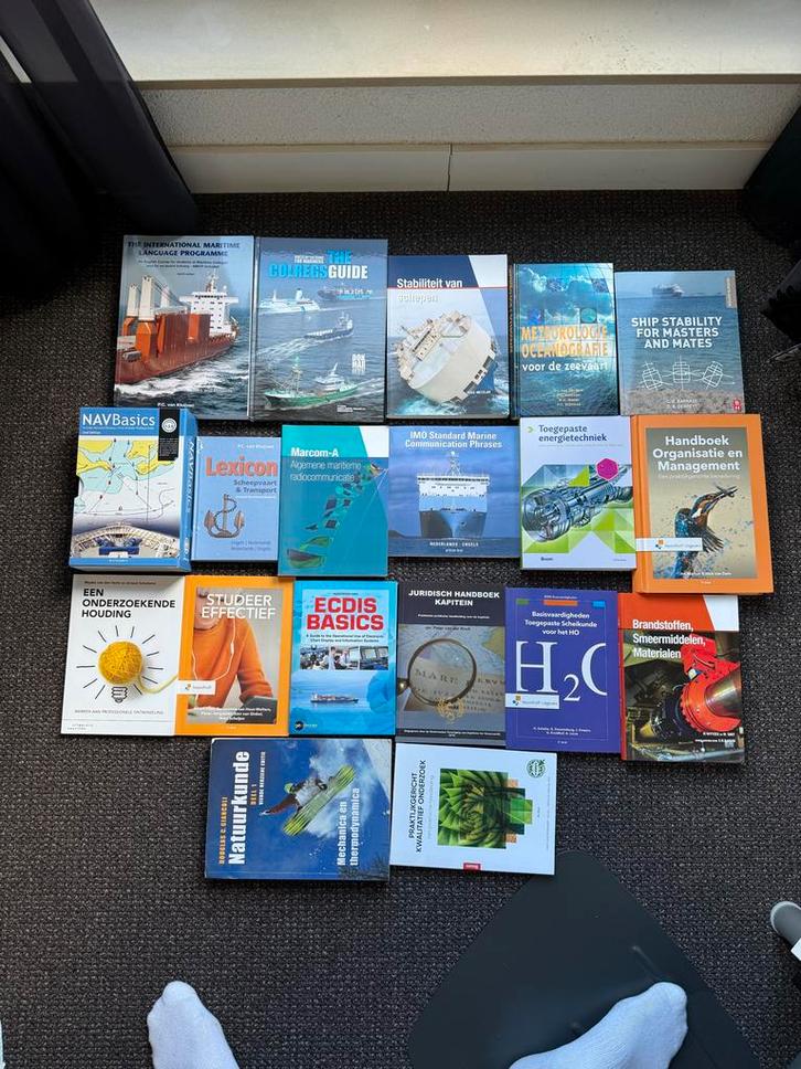 Studieboeken set Maritiem Officier HBO, Boeken, Techniek, Zo goed als nieuw, Overige onderwerpen, Ophalen