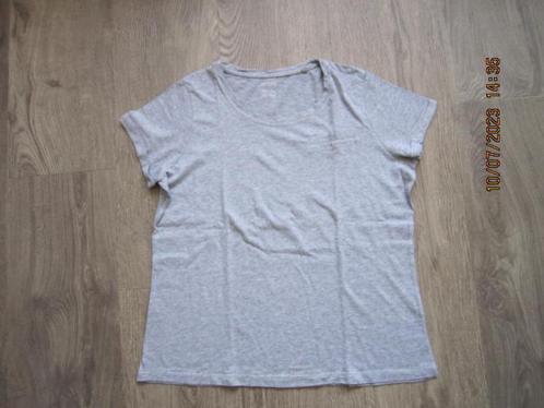 ESMARA grijs shirt maat L, Kleding | Dames, T-shirts, Zo goed als nieuw, Maat 42/44 (L), Grijs, Korte mouw, Ophalen of Verzenden